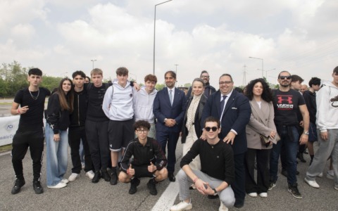 Educazione alla sicurezza stradale per gli studenti