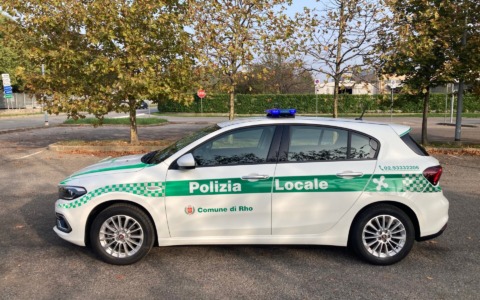 “Cavallo Pazzo” provoca incidenti e minaccia gli agenti: arrestato