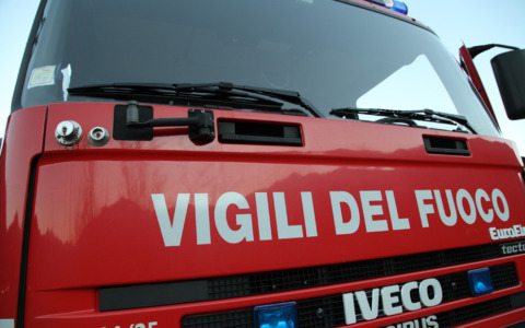 Incendio in un macchinario alla Marbo Italia: un operaio coinvolto