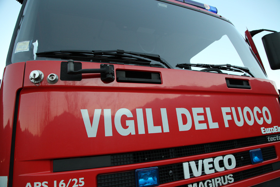 Incendio in un macchinario alla Marbo Italia: un operaio coinvolto