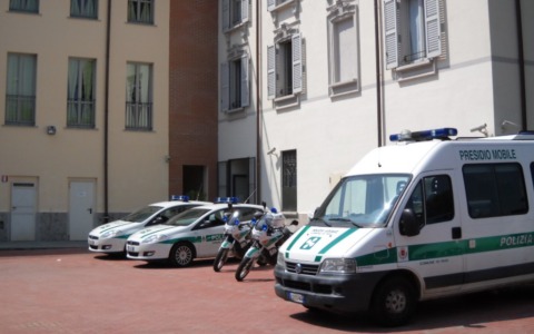 Drammatico suicidio al Comando della Polizia Locale di Rho