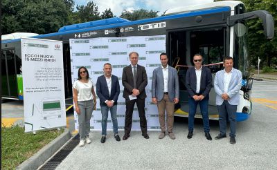 Stie presenta 15 nuovi bus ibridi e un piano di assunzioni
