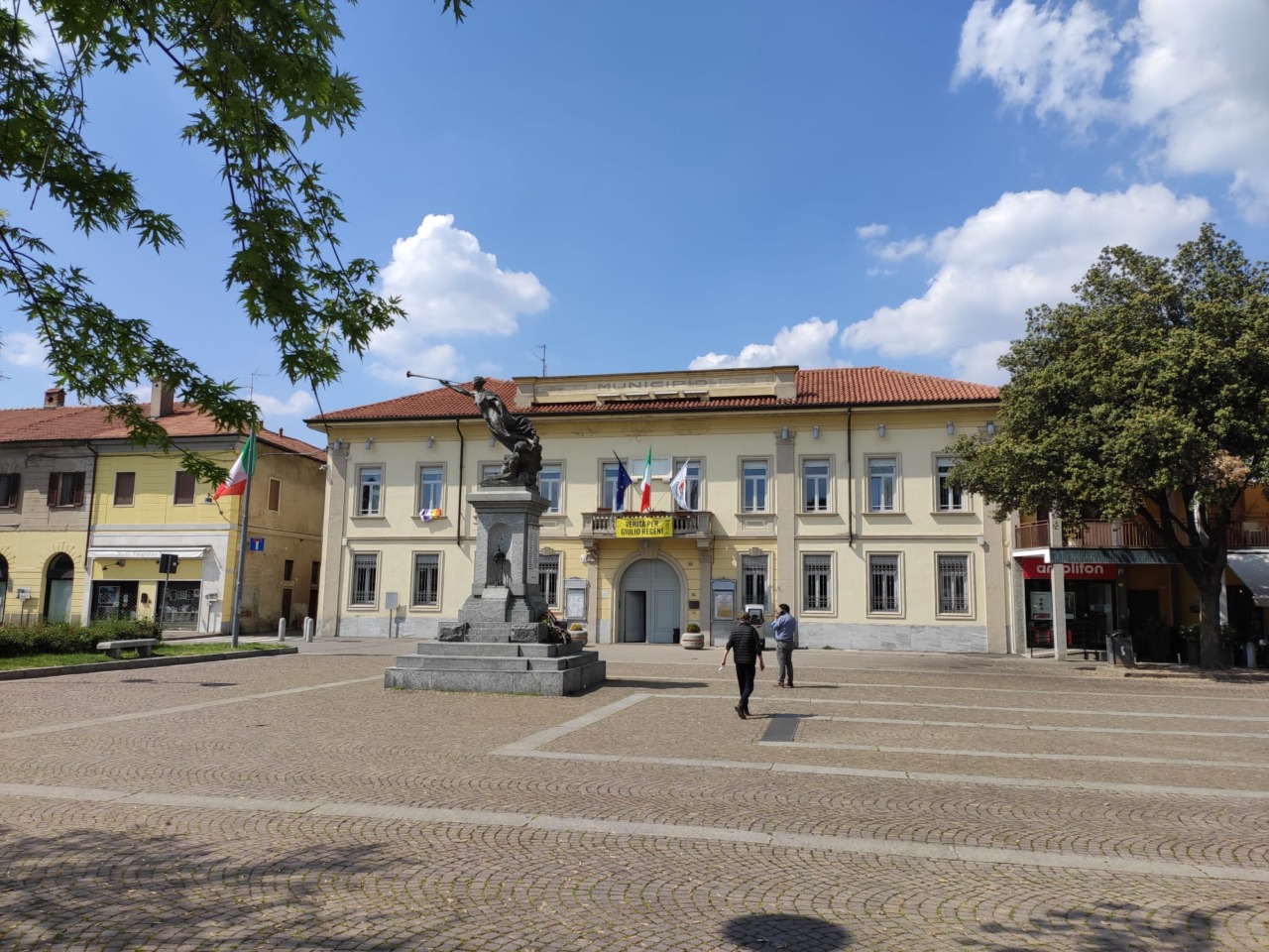 Riaprono le Carte Studente, disponibili 5mila euro