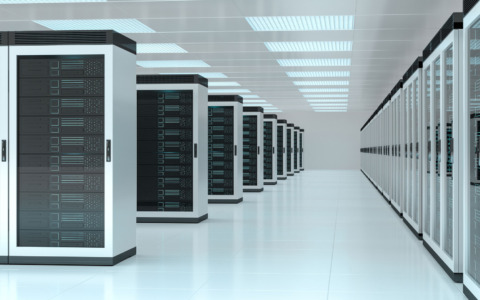 Oltre 250 firme per chiarimenti sul Data Center di Rho